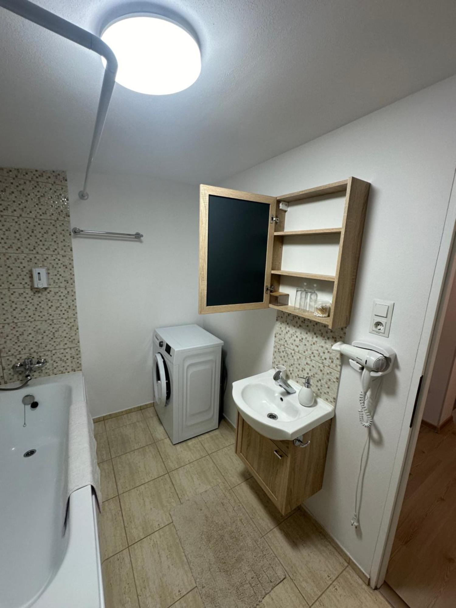 Jokai Apartments Nr7, Code Entry Sfântu-Gheorghe Extérieur photo