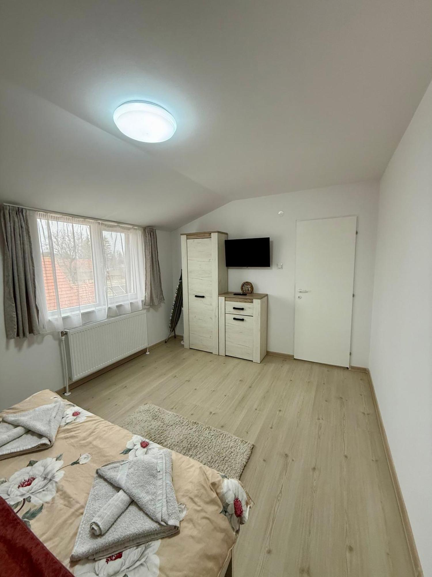 Jokai Apartments Nr7, Code Entry Sfântu-Gheorghe Extérieur photo